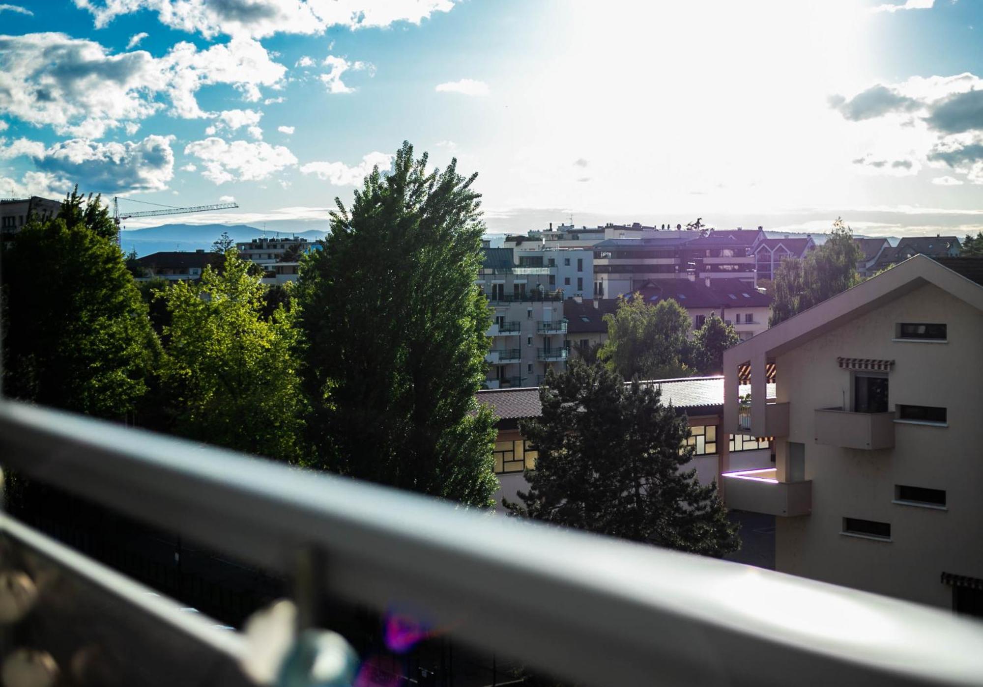 Woody 100M Du Lac Balcon Аннесі Екстер'єр фото